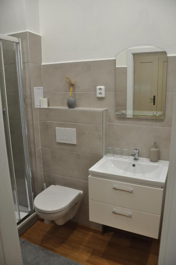 Apartman U Vaclava V Centru Mesta Litomysl Luaran gambar